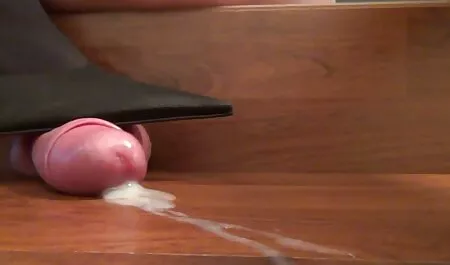 Haar kont is er ingeluisd met kanker en haar vriend zit in anale kousen. sex gratis filmpjes