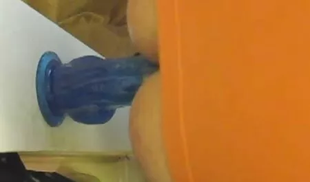 Alenka voor de eerste keer uitkleden bij mooie seksfilms chat Sho show