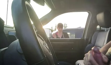 Rotzooien met een vriendin die het sex filmpjes lesbisch lid introduceerde, vooral vanaf het begin.