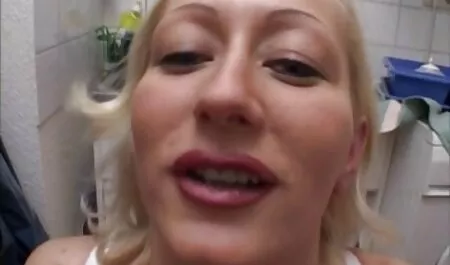 Mooie gratis seksfilms borsten.