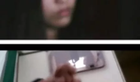 Mooie maagd voorspelde tiener seks films haar maagdelijke poesje