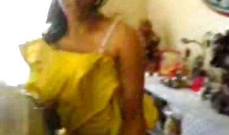 Mama leert gratis trio sex filmpjes howebcam hoe je slet neukt.