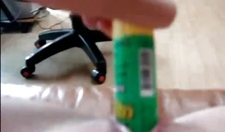 Geneukt in trio seksfilms kutjes door banaan en lul