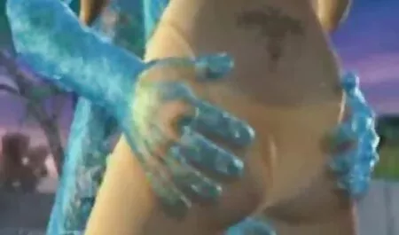 Dikke gratis films kijken porno vrouw in rode kousen aanraken penis