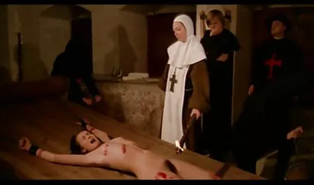 Meisjes benen gevingerd harige sex films op camera