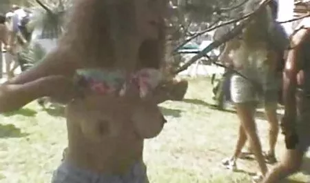 Jonge tiener sex films kale Franse studenten ontvluchtten de Universiteit.
