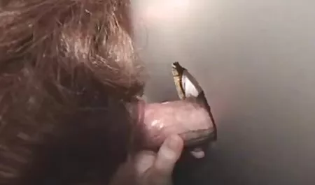 Zie eend tussen tieten beffen sex films en tong