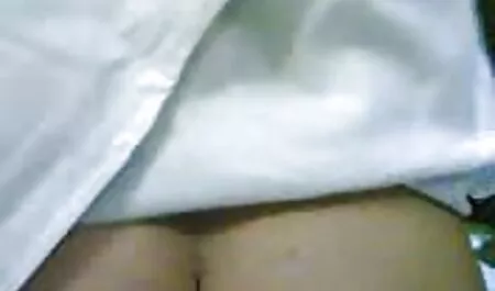 Kleine blondie vlek bedekt met gratis nl sexfilms Monster